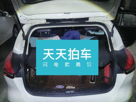 [深圳·湘D] 二手福特福克斯2017款 两厢 EcoBoost 180 自动精英型