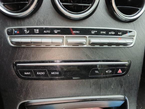 [温州·沪C] 二手奔驰奔驰C级2020款 C 200 L 时尚型运动版