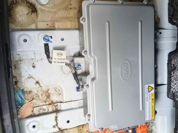 [杭州·浙A] 二手比亚迪秦Pro新能源2018款 DM 1.5TI 自动智联锐享型