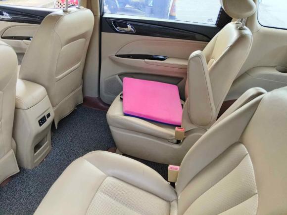 [无锡·苏B] 二手宝骏宝骏7302016款 1.5L 手动舒适型 7座 国V