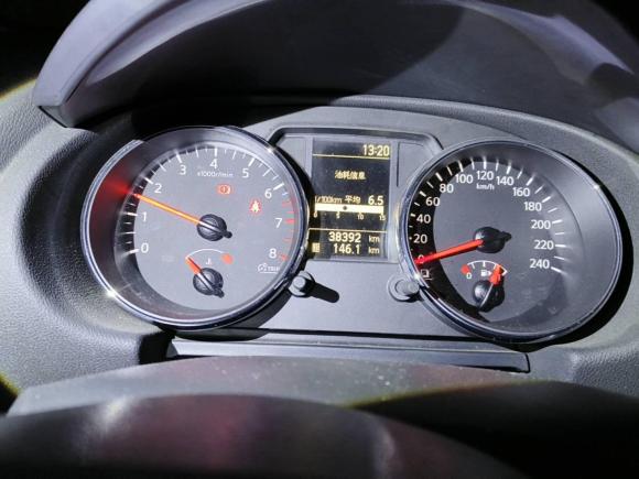 [成都·川A] 二手日产逍客2012款 2.0XL 火 6MT 2WD