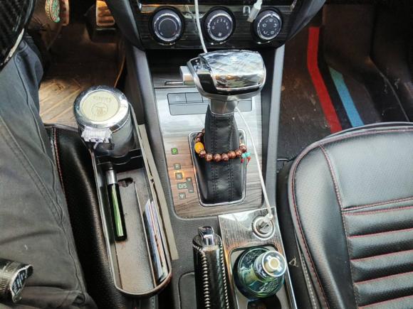 [武汉·鄂A] 二手斯柯达明锐2017款 1.6L 自动智行版