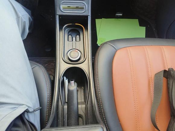 [杭州·浙A] 二手五菱汽车宏光MINIEV2022款 马卡龙时尚款 磷酸铁锂