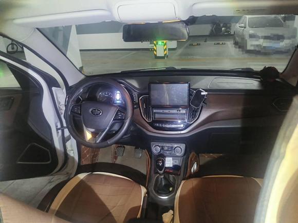 [嘉兴·皖L] 二手一汽森雅R72016款 1.6L 手动智能型