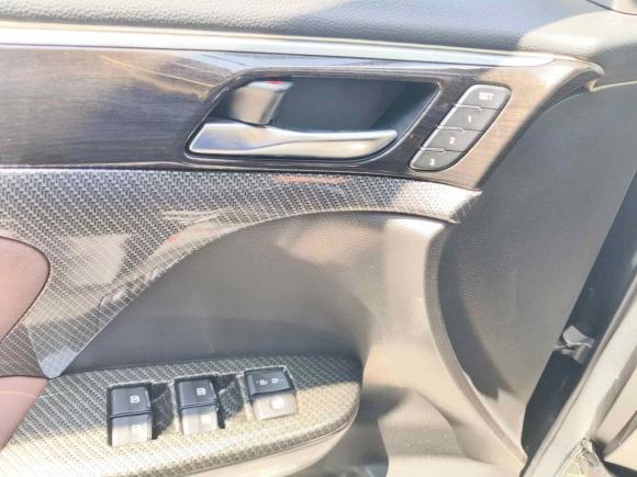 [广州·粤X] 二手广汽传祺传祺GS82017款 320T 两驱豪华智联版（七座）