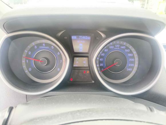 [南京·苏A] 二手现代朗动2016款 1.6L 手动尊贵型