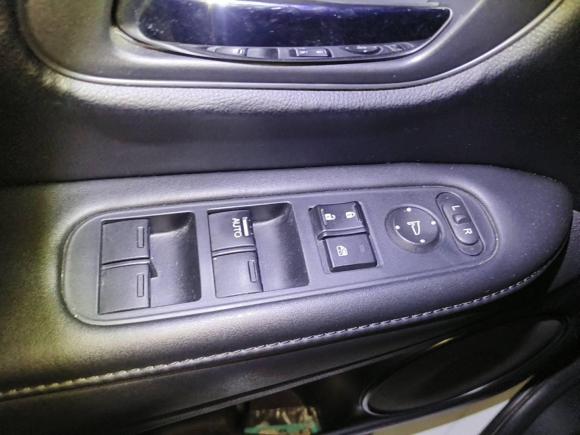 [深圳·赣G] 二手本田本田XR-V2017款 1.8L EXi CVT舒适版