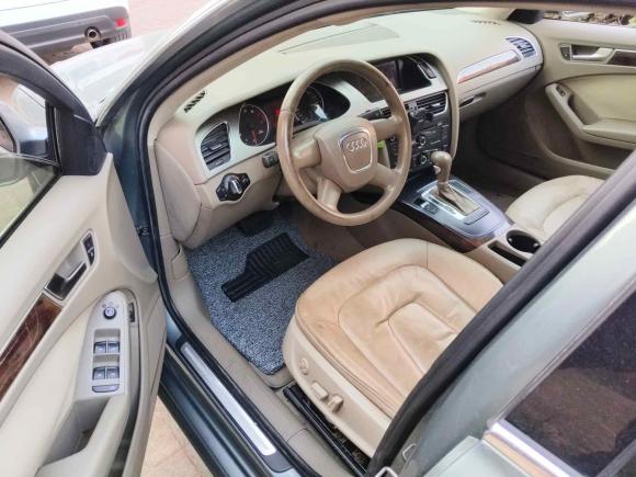 [青岛·鲁B] 二手奥迪奥迪A4L2010款 2.0 TFSI 舒适型