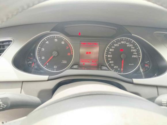 [上海·沪A] 二手奥迪奥迪A4L2010款 2.0 TFSI 舒适型