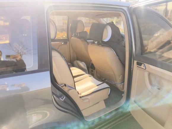 [青岛·鲁B] 二手大众途安2011款 1.4T DSG智雅版5座