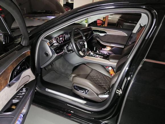 [深圳·粤B] 二手奥迪奥迪A82021款 A8L 50 TFSI quattro 豪华型