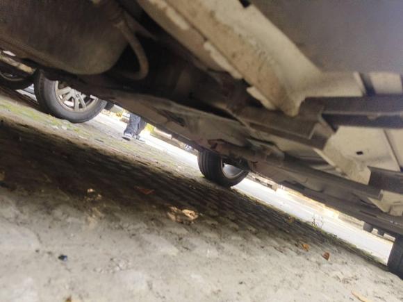 [上海·沪K] 二手三菱欧蓝德2010款 劲界 2.4 时尚版