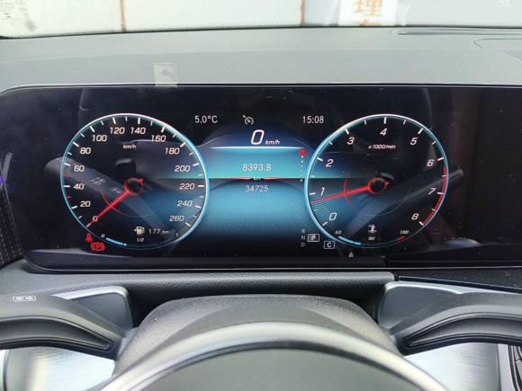 [上海·沪F] 二手奔驰奔驰GLB2021款 GLB 200 动感型