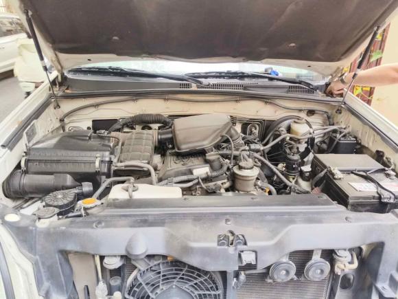 [青岛·鲁B] 二手丰田普拉多2004款 GX 2.7自动车型