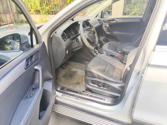 [无锡·沪C] 二手大众途观L2018款 330TSI 自动两驱豪华版