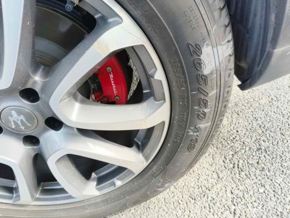 [武汉·鄂A] 二手玛莎拉蒂Levante2016款 3.0T 标准型