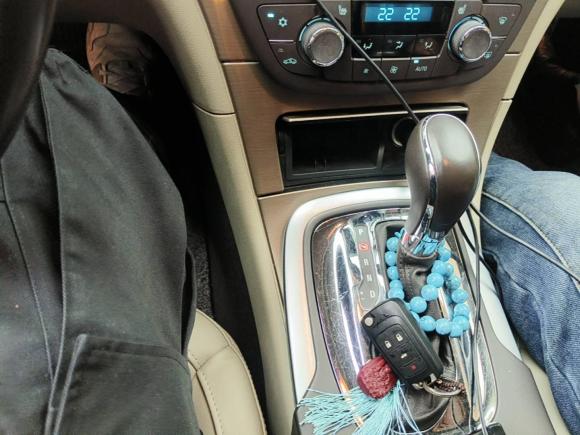 [杭州·浙A] 二手别克君威2012款 2.0L 豪华版