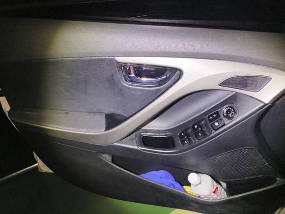 [成都·川A] 二手现代朗动2013款 1.6L 自动尊贵型