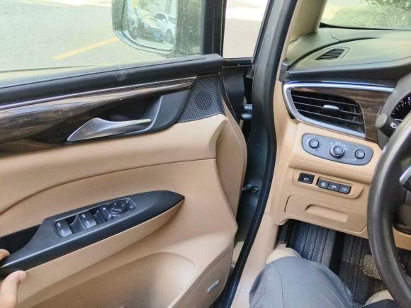 [上海·沪L] 二手别克别克GL82018款 ES 28T 旗舰型 国VI