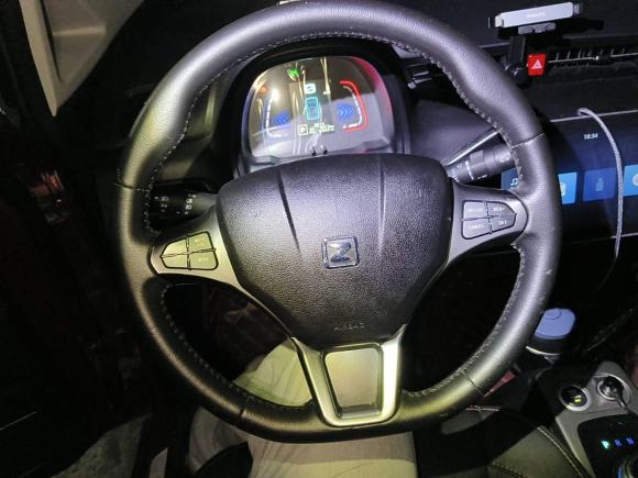 [广州·粤A] 二手众泰众泰E2002018款 Pro