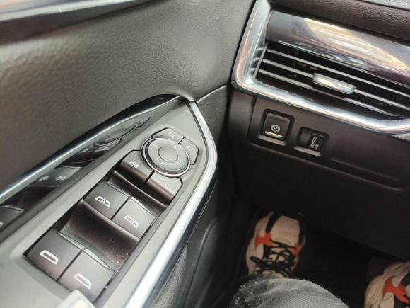 [武汉·鄂A] 二手凯迪拉克凯迪拉克XT42018款 28T 两驱技术型