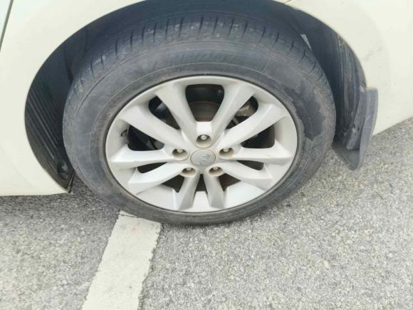 [南昌·赣A] 二手起亚起亚K32016款 1.6L 自动GL