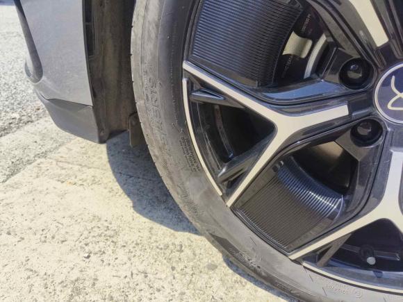 [上海·苏E] 二手比亚迪汉2024款 EV 荣耀版 605KM前驱尊贵型