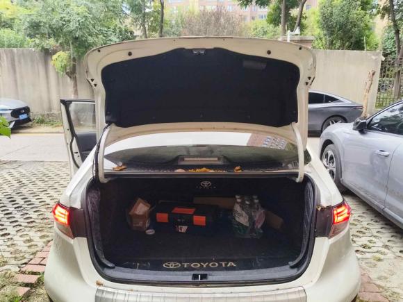 [武汉·鄂A] 二手丰田雷凌2019款 双擎 1.8H E-CVT豪华版 国VI