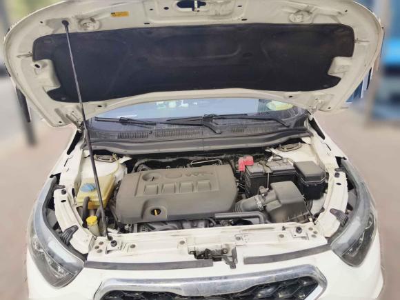 [青岛·鲁U] 二手一汽骏派D602015款 1.8L 自动尊贵型