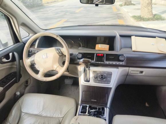 [深圳·粤B] 二手本田艾力绅2012款 2.4L VTi-S尊贵版