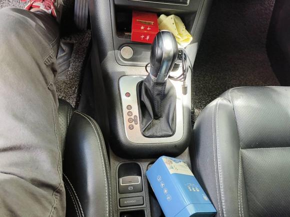 [上海·沪C] 二手大众途观2016款 300TSI 自动两驱豪华版