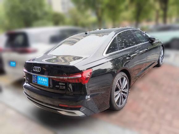 [佛山·粤E] 二手奥迪奥迪A6L2024款 45 TFSI quattro 臻选动感型