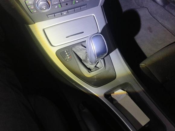 [上海·沪A] 二手宝马宝马3系2009款 325i双门轿跑车