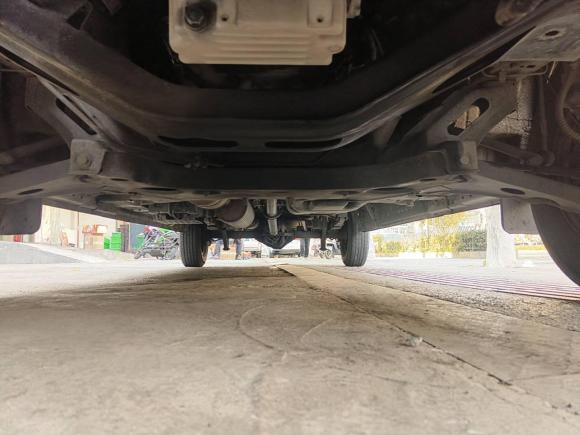 [南京·苏A] 二手福田图雅诺2021款 2.0T手动通途加长轴中顶5/6/7座4F20TC3