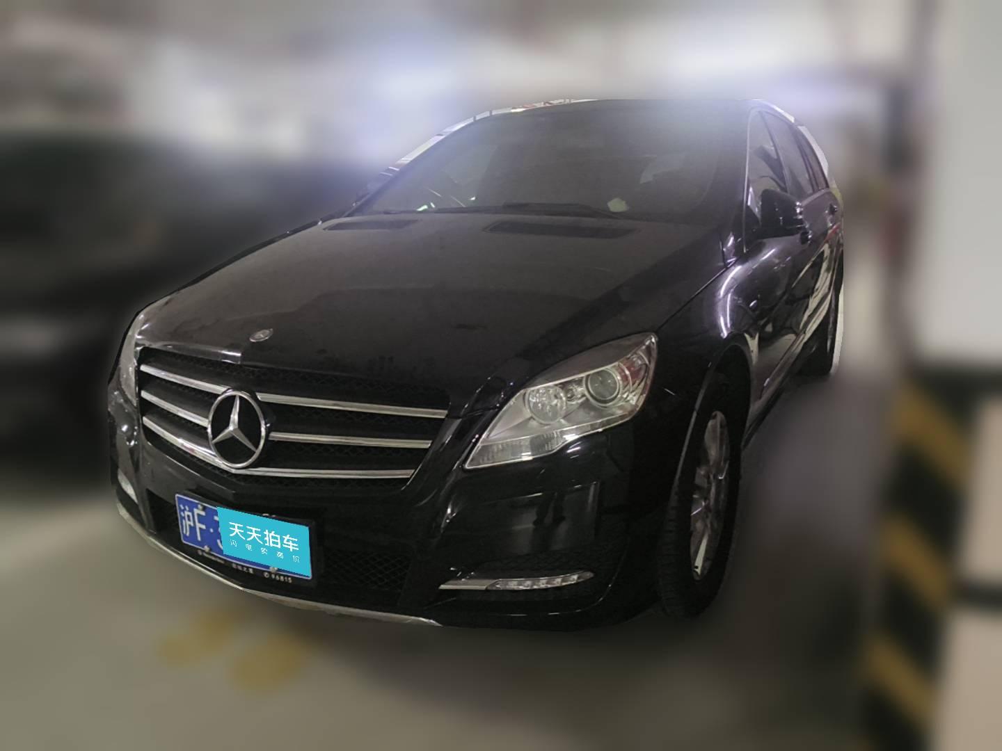 [上海·沪F] 奔驰奔驰R级2017款 R 320 4MATIC 商务型臻藏版