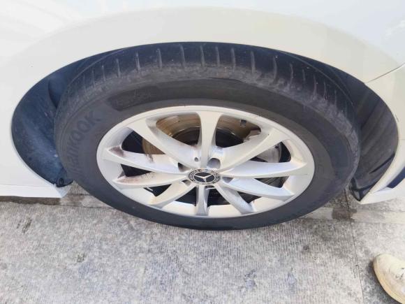 [上海·沪C] 二手奔驰奔驰A级2020款 A 200 L 运动轿车