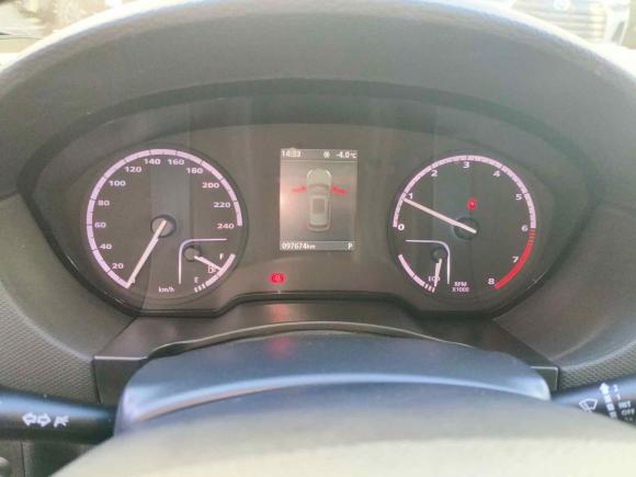 [济南·鲁A] 二手观致观致52018款 改款 1.6T 自动尊贵型