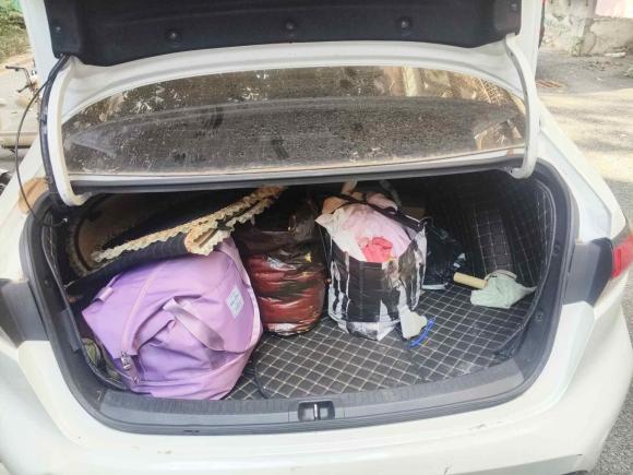 [深圳·贵H] 二手丰田雷凌2021款 双擎 1.8H E-CVT豪华版