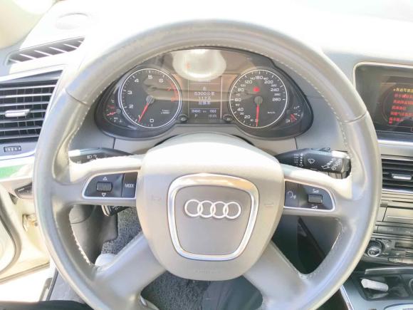 [无锡·苏D] 二手奥迪奥迪Q52010款 2.0TFSI 运动版