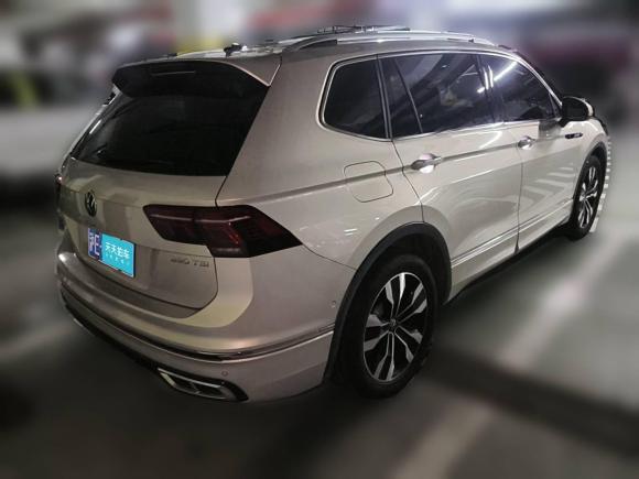 [上海·沪E] 二手大众途观L2023款 330TSI 自动两驱R-Line旗舰版