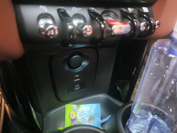 [嘉兴·浙F] 二手MINIMINI2023款 1.5T COOPER 艺术家