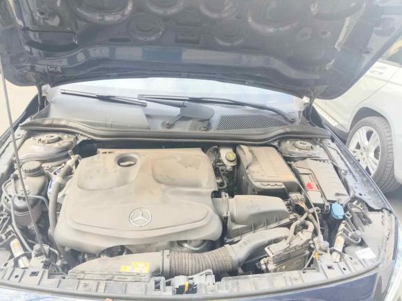 [金华·浙G] 二手奔驰奔驰GLA2015款 GLA 200 时尚型