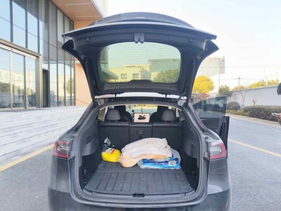 [上海·沪A] 二手特斯拉Model Y2022款 后轮驱动版