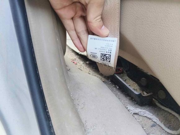 [南通·苏F] 二手别克别克GL82014款 2.4L 经典版