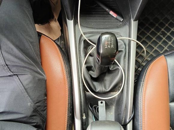 [成都·川A] 二手标致标致3012018款 1.6L 手动舒适版