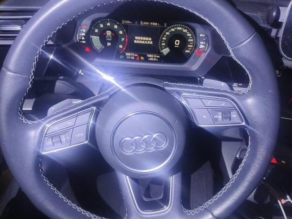 [深圳·粤B] 二手奥迪奥迪A32023款 改款 A3L Limousine 35 TFSI 时尚运动型