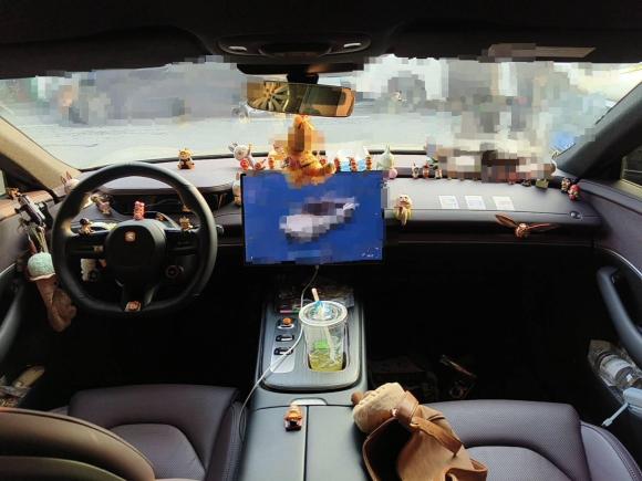 [芜湖·皖B] 二手小米汽车小米SU72024款 后驱标准创始版