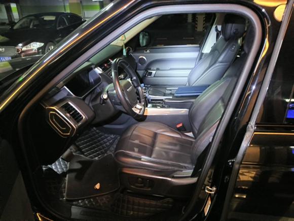 [南昌·赣A] 二手路虎揽胜运动2019款 3.0 SC V6 特别版