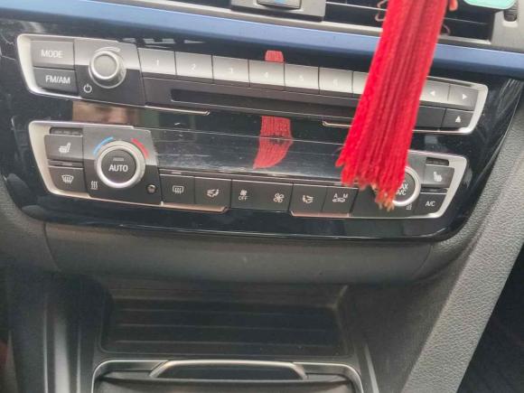 [上海·沪B] 二手宝马宝马3系2017款 330i M运动型