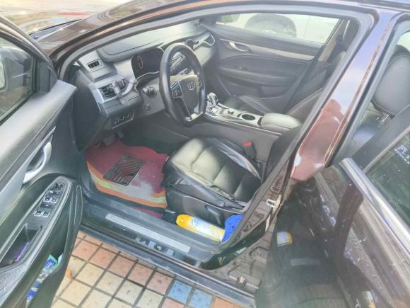 [深圳·粤B] 二手吉利汽车帝豪新能源2018款 EV450 精英型